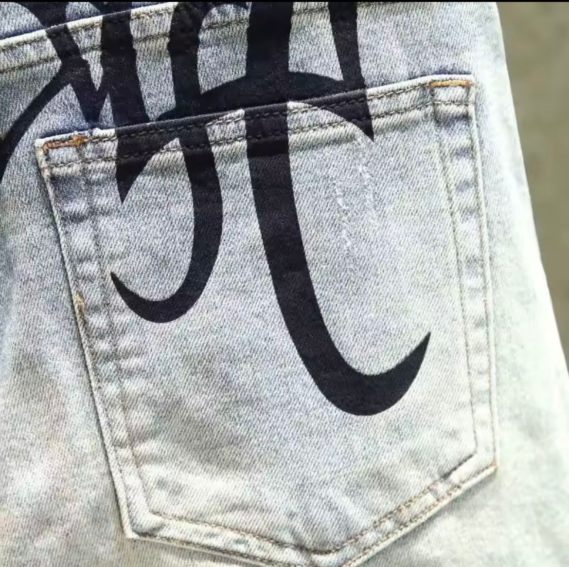 DENIM JEANS